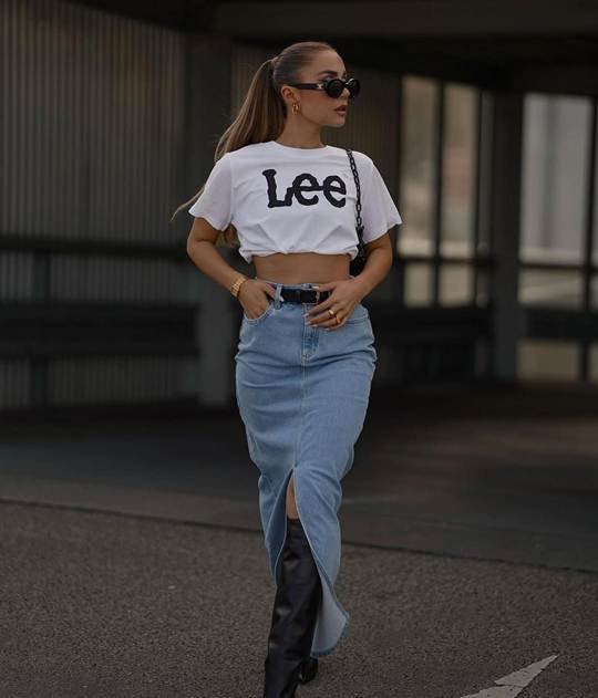 15+ *Jaw-Dropping* Outfits That Prove Denim Skirts Never Went Out of Style